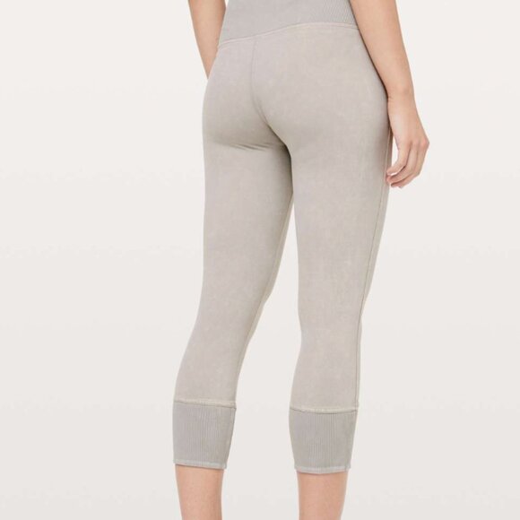 Lululemon Wunder Under Crop 23" *Ribbed Washed French Clay size 8 - Picture 5 of 7
